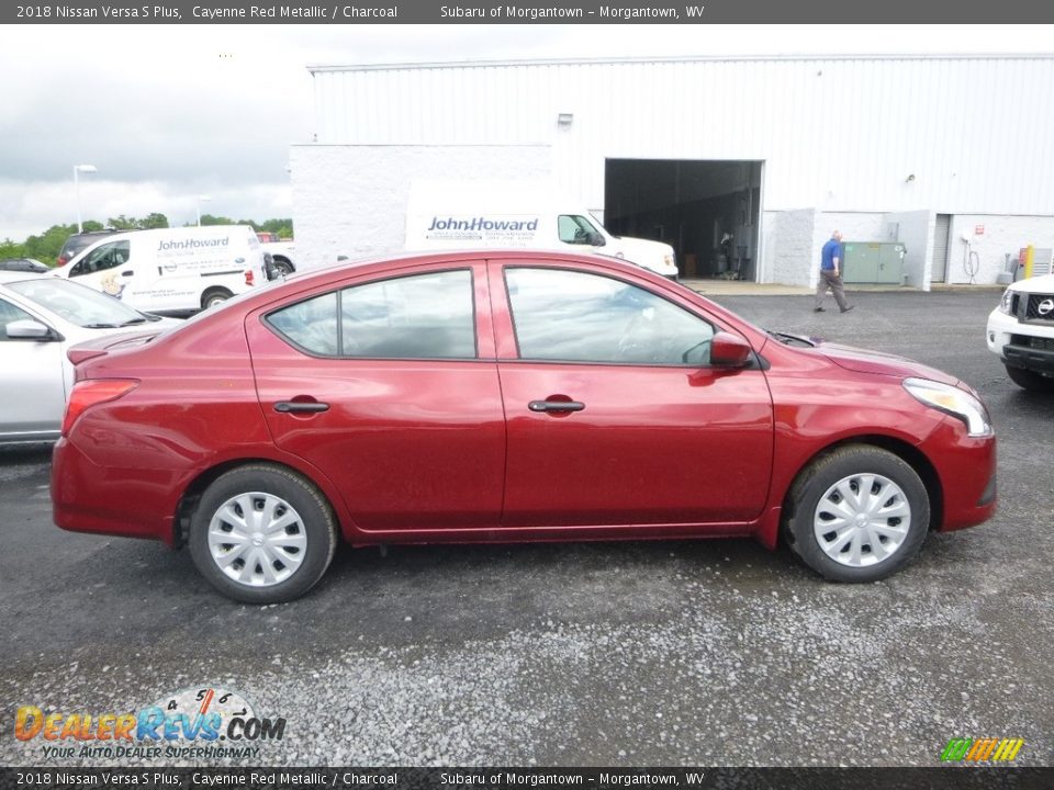 2018 Nissan Versa S Plus Cayenne Red Metallic / Charcoal Photo #3