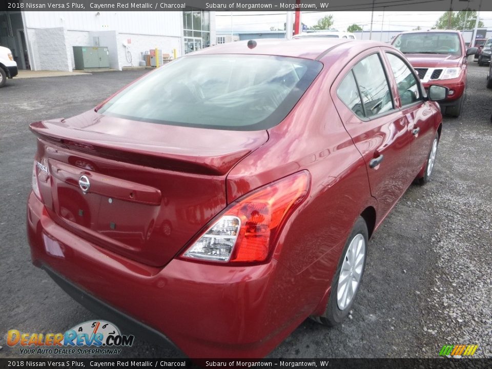 2018 Nissan Versa S Plus Cayenne Red Metallic / Charcoal Photo #4