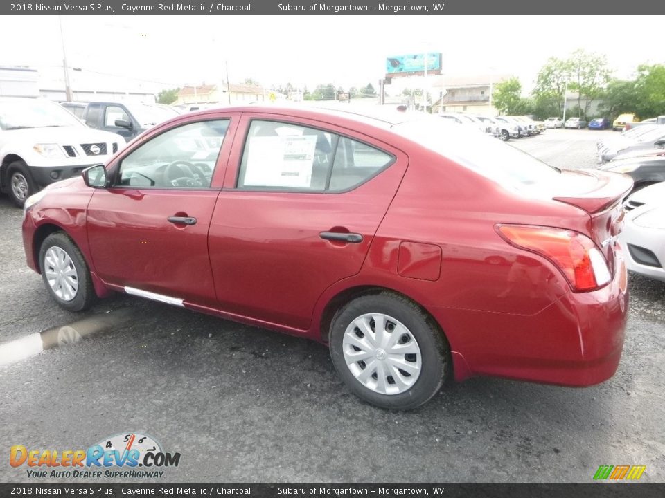 2018 Nissan Versa S Plus Cayenne Red Metallic / Charcoal Photo #6