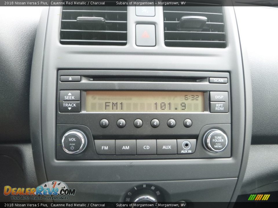 2018 Nissan Versa S Plus Cayenne Red Metallic / Charcoal Photo #16