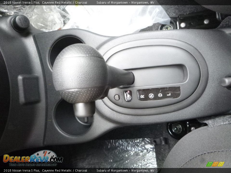 2018 Nissan Versa S Plus Cayenne Red Metallic / Charcoal Photo #20