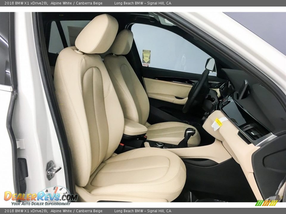 2018 BMW X1 xDrive28i Alpine White / Canberra Beige Photo #2