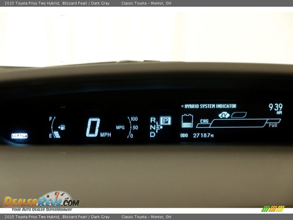 2015 Toyota Prius Two Hybrid Blizzard Pearl / Dark Gray Photo #8