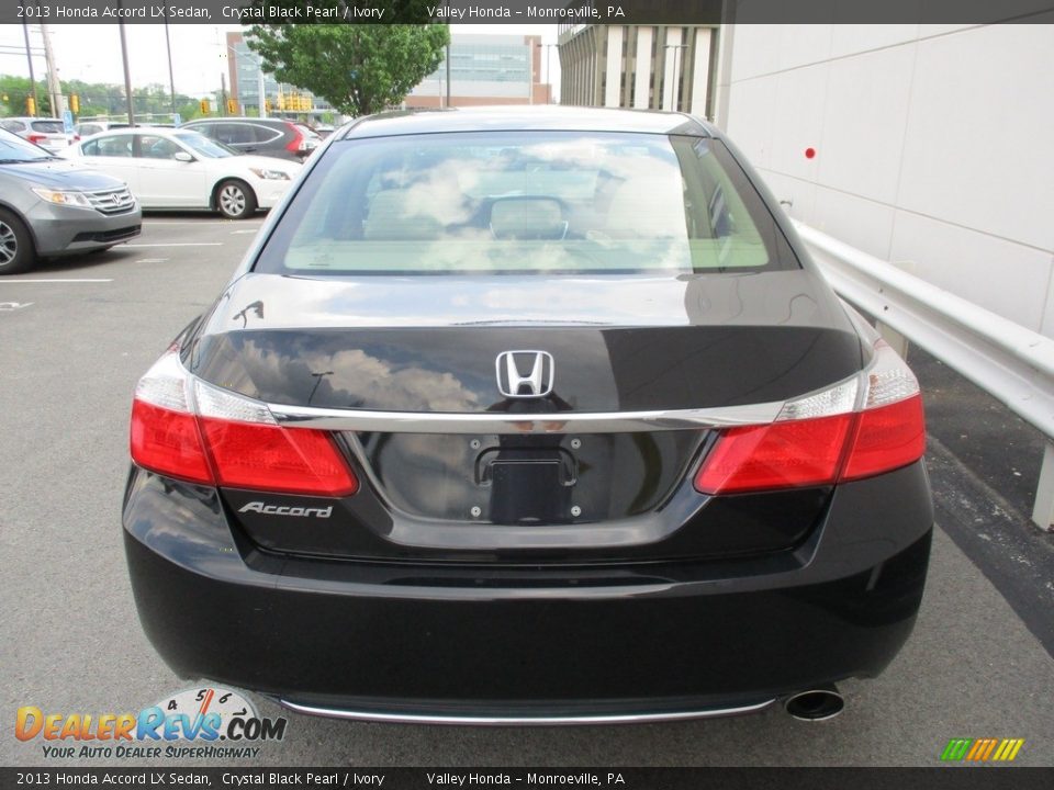 2013 Honda Accord LX Sedan Crystal Black Pearl / Ivory Photo #4