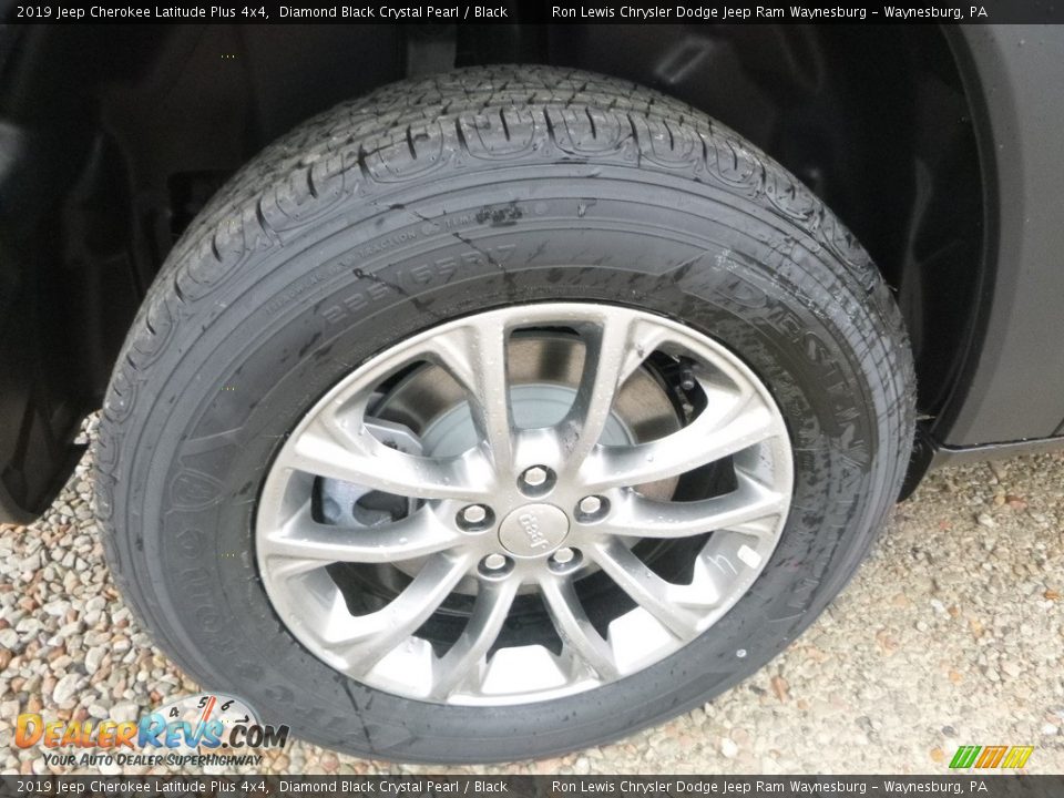 2019 Jeep Cherokee Latitude Plus 4x4 Diamond Black Crystal Pearl / Black Photo #9