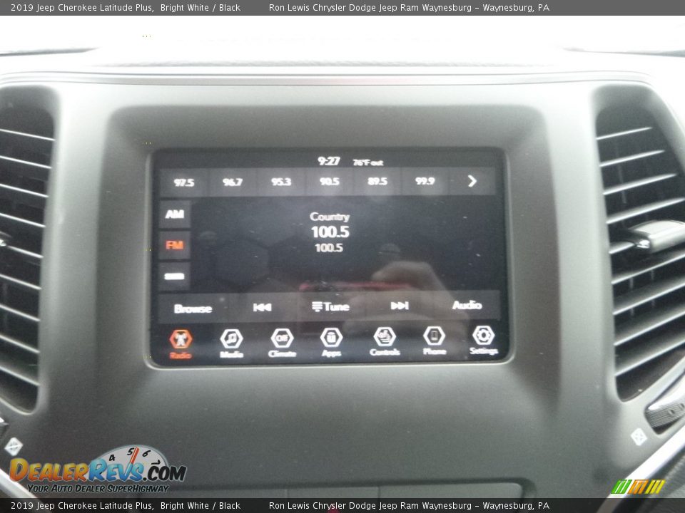 2019 Jeep Cherokee Latitude Plus Bright White / Black Photo #16