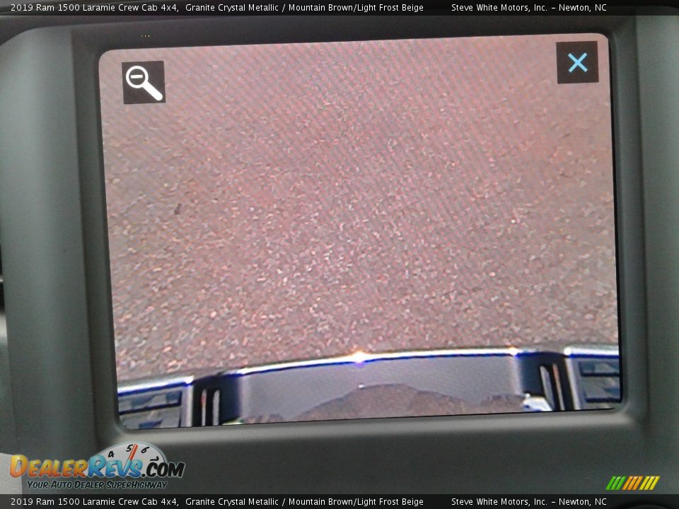 2019 Ram 1500 Laramie Crew Cab 4x4 Granite Crystal Metallic / Mountain Brown/Light Frost Beige Photo #27