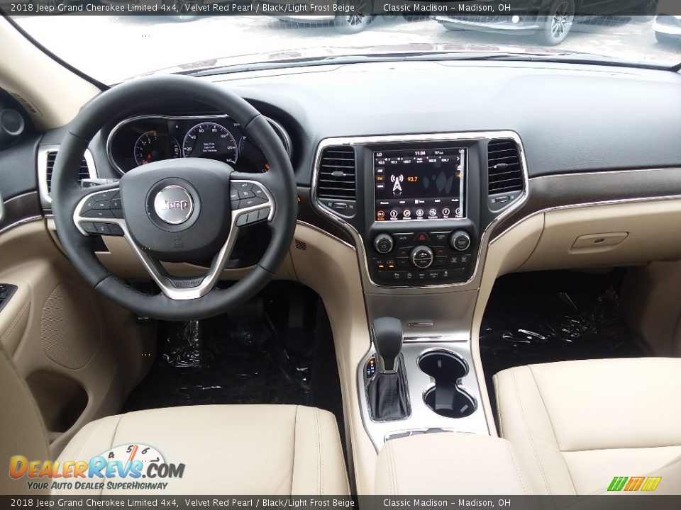 2018 Jeep Grand Cherokee Limited 4x4 Velvet Red Pearl / Black/Light Frost Beige Photo #4