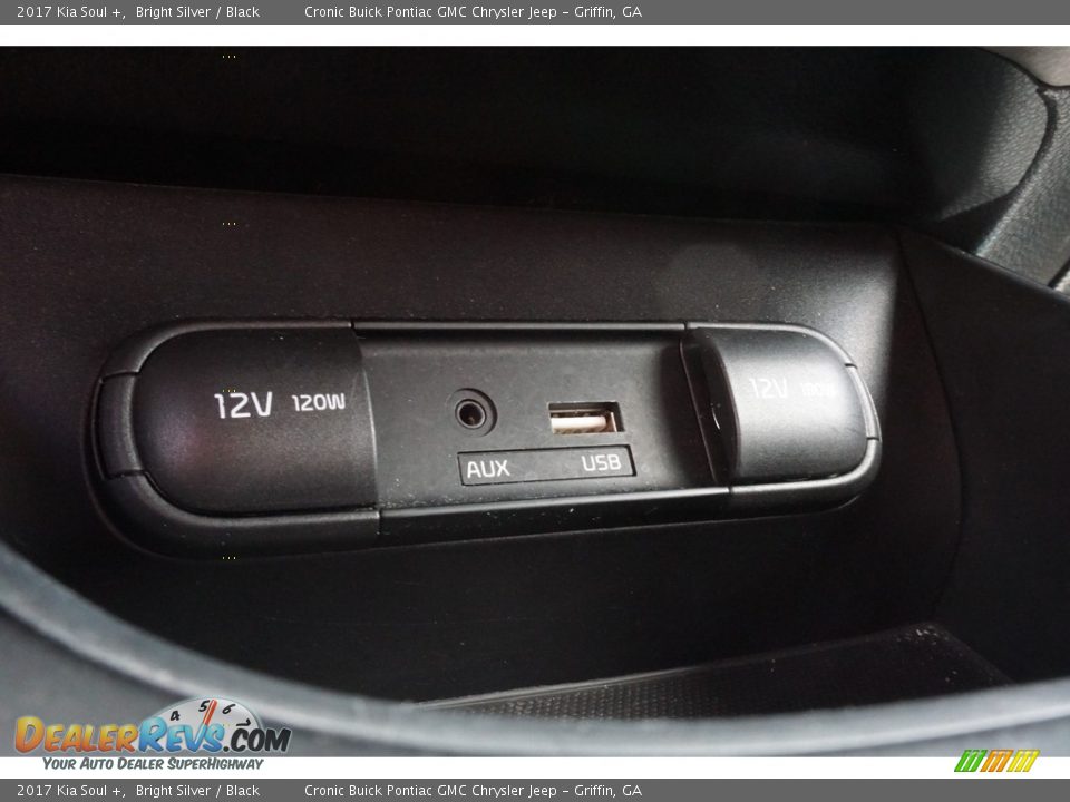 2017 Kia Soul + Bright Silver / Black Photo #8