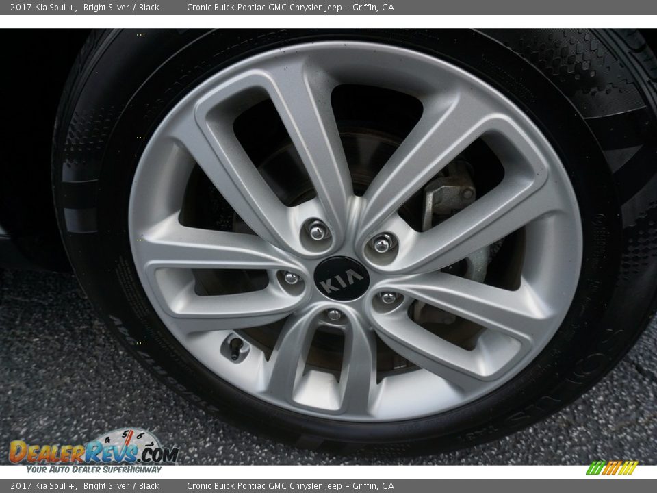 2017 Kia Soul + Bright Silver / Black Photo #14