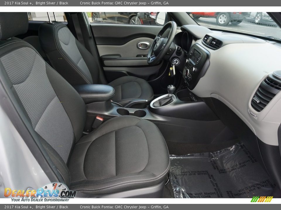 2017 Kia Soul + Bright Silver / Black Photo #15