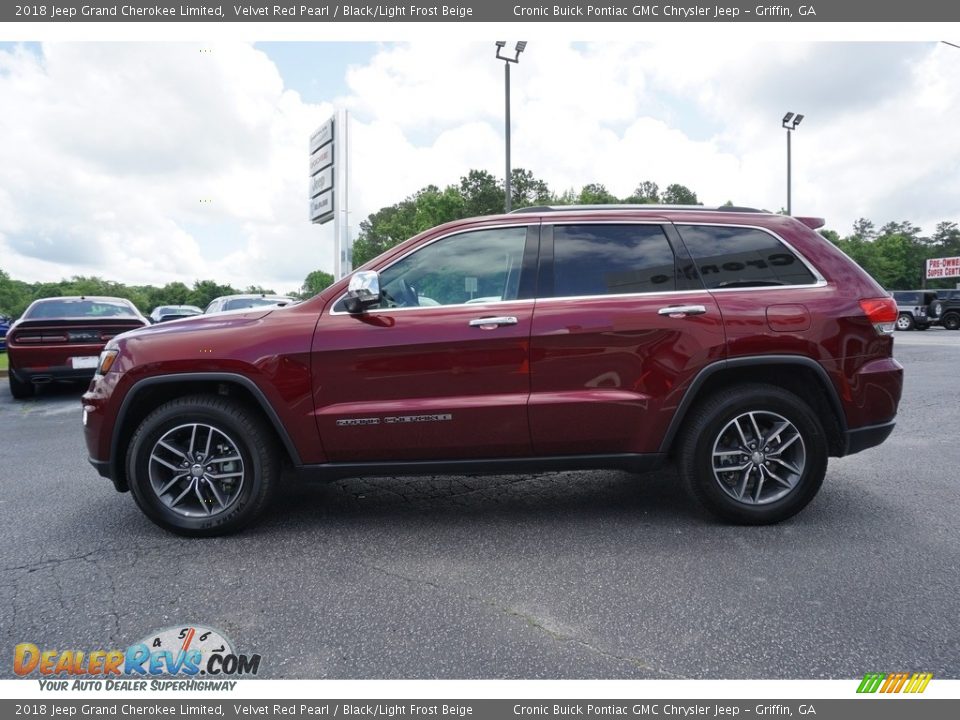 2018 Jeep Grand Cherokee Limited Velvet Red Pearl / Black/Light Frost Beige Photo #10