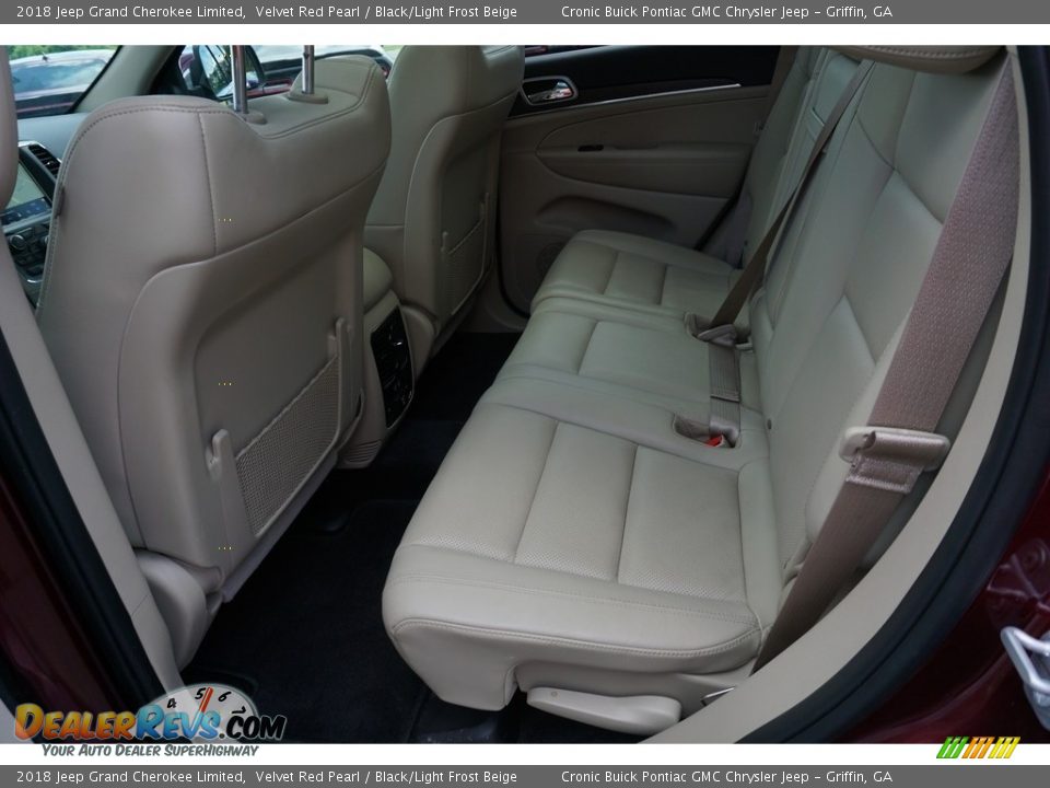 2018 Jeep Grand Cherokee Limited Velvet Red Pearl / Black/Light Frost Beige Photo #18