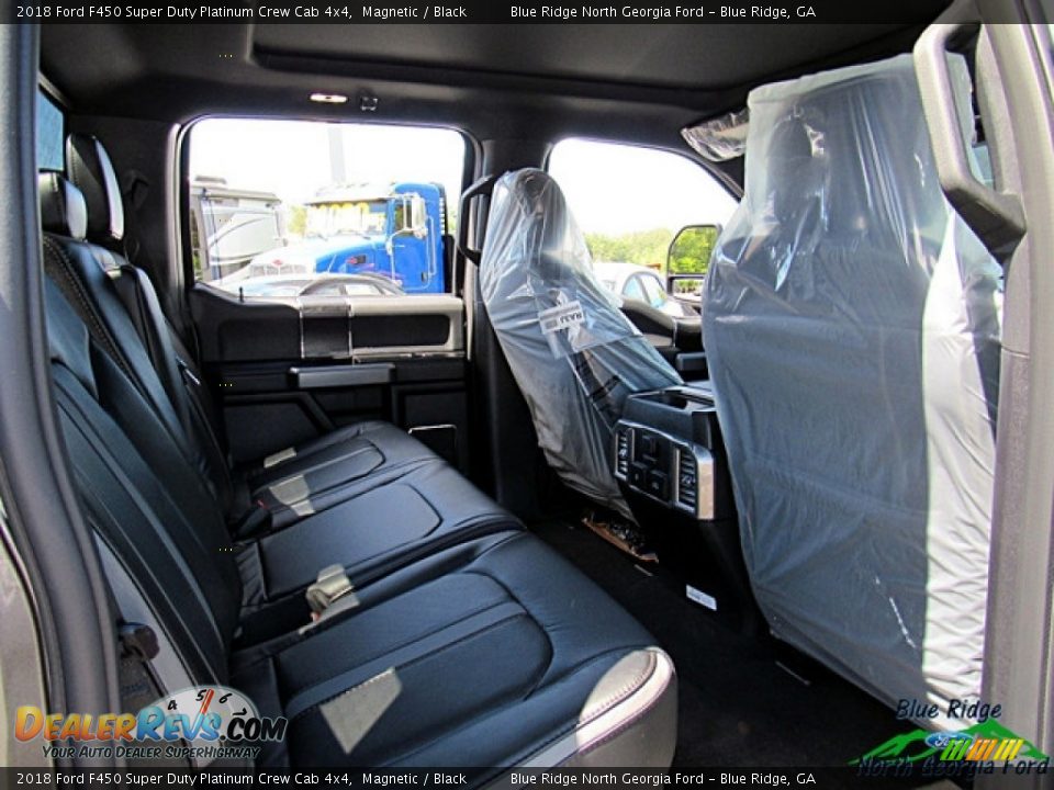 2018 Ford F450 Super Duty Platinum Crew Cab 4x4 Magnetic / Black Photo #35