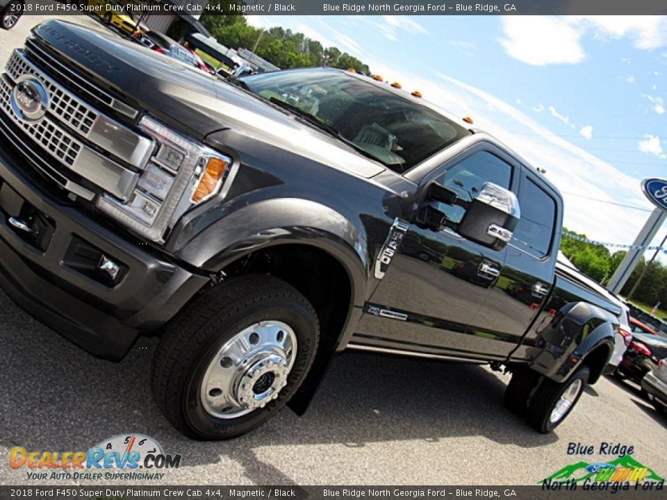2018 Ford F450 Super Duty Platinum Crew Cab 4x4 Magnetic / Black Photo #36