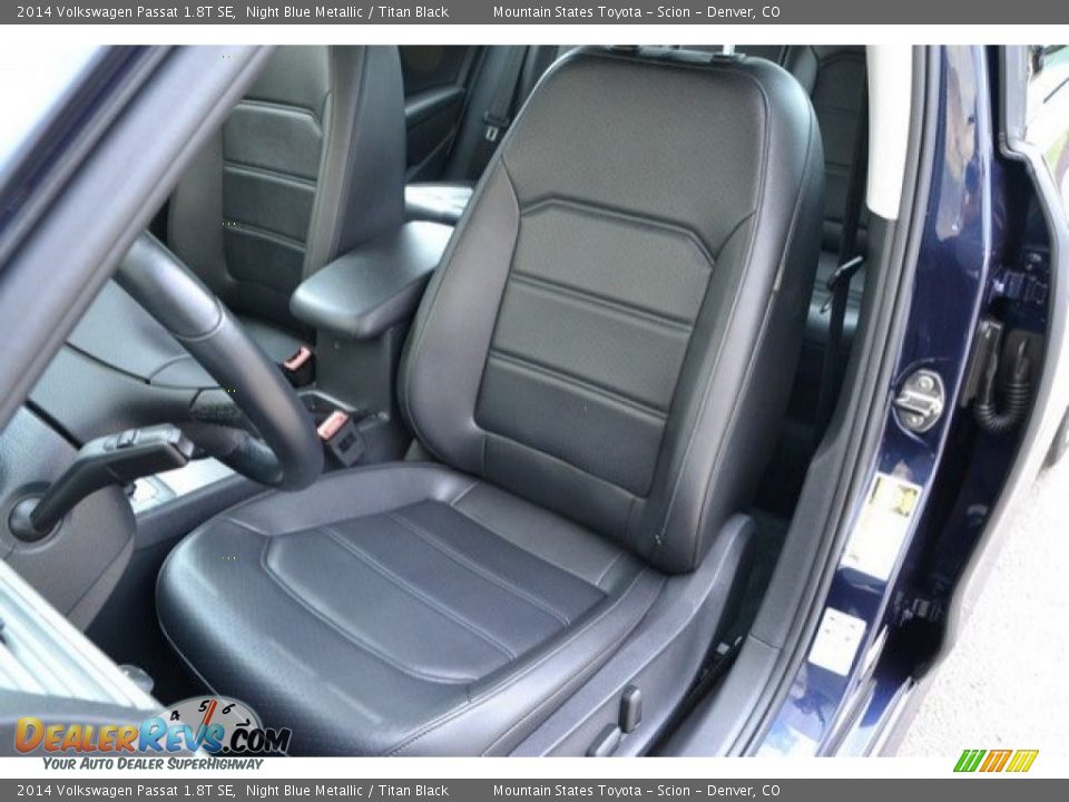 2014 Volkswagen Passat 1.8T SE Night Blue Metallic / Titan Black Photo #12