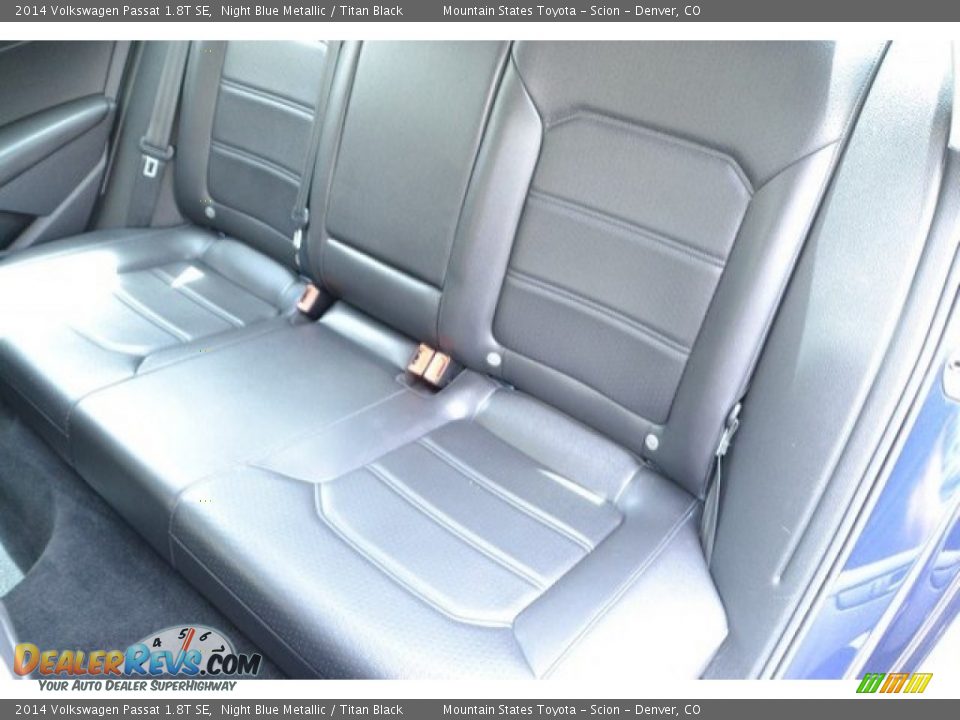 2014 Volkswagen Passat 1.8T SE Night Blue Metallic / Titan Black Photo #23