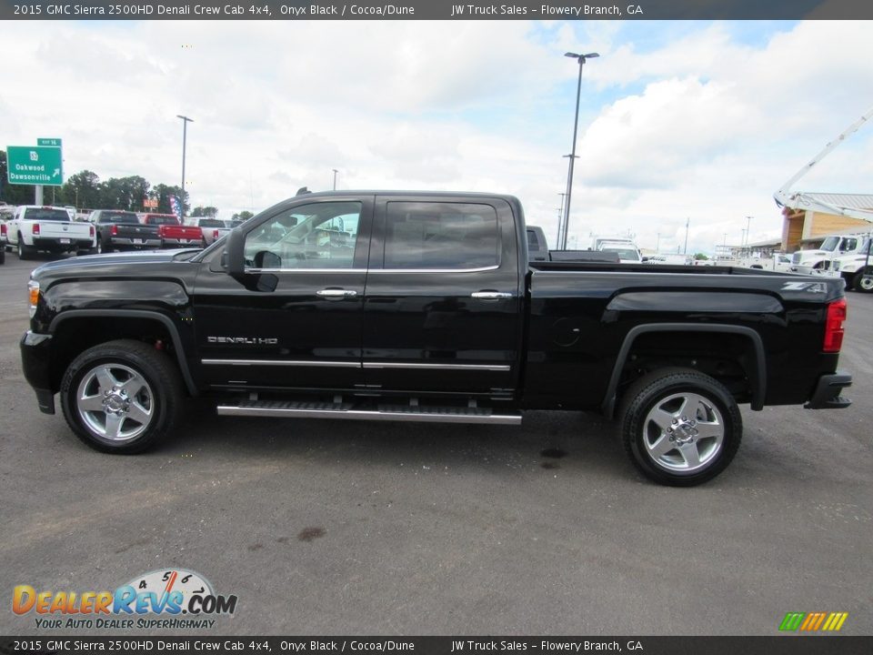 2015 GMC Sierra 2500HD Denali Crew Cab 4x4 Onyx Black / Cocoa/Dune Photo #2
