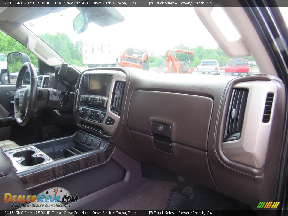 2015 GMC Sierra 2500HD Denali Crew Cab 4x4 Onyx Black / Cocoa/Dune Photo #13