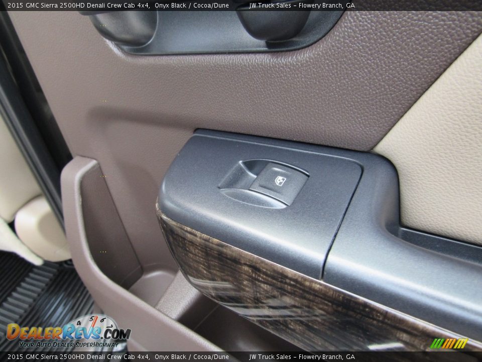 2015 GMC Sierra 2500HD Denali Crew Cab 4x4 Onyx Black / Cocoa/Dune Photo #33
