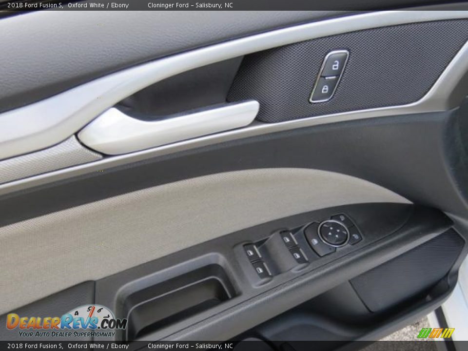2018 Ford Fusion S Oxford White / Ebony Photo #9