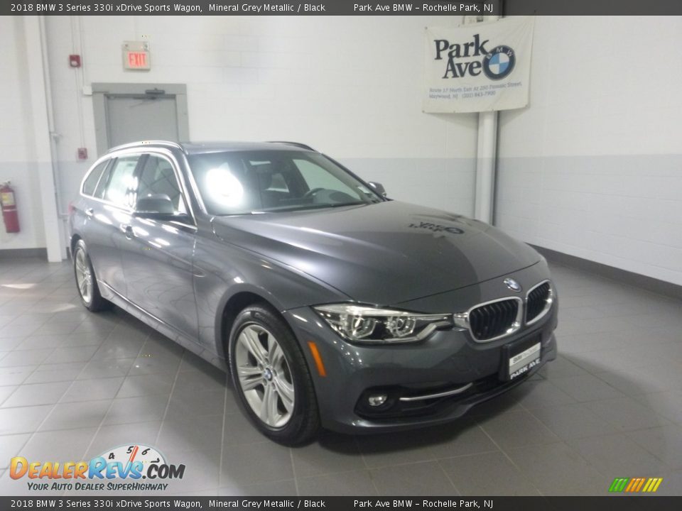 2018 BMW 3 Series 330i xDrive Sports Wagon Mineral Grey Metallic / Black Photo #7