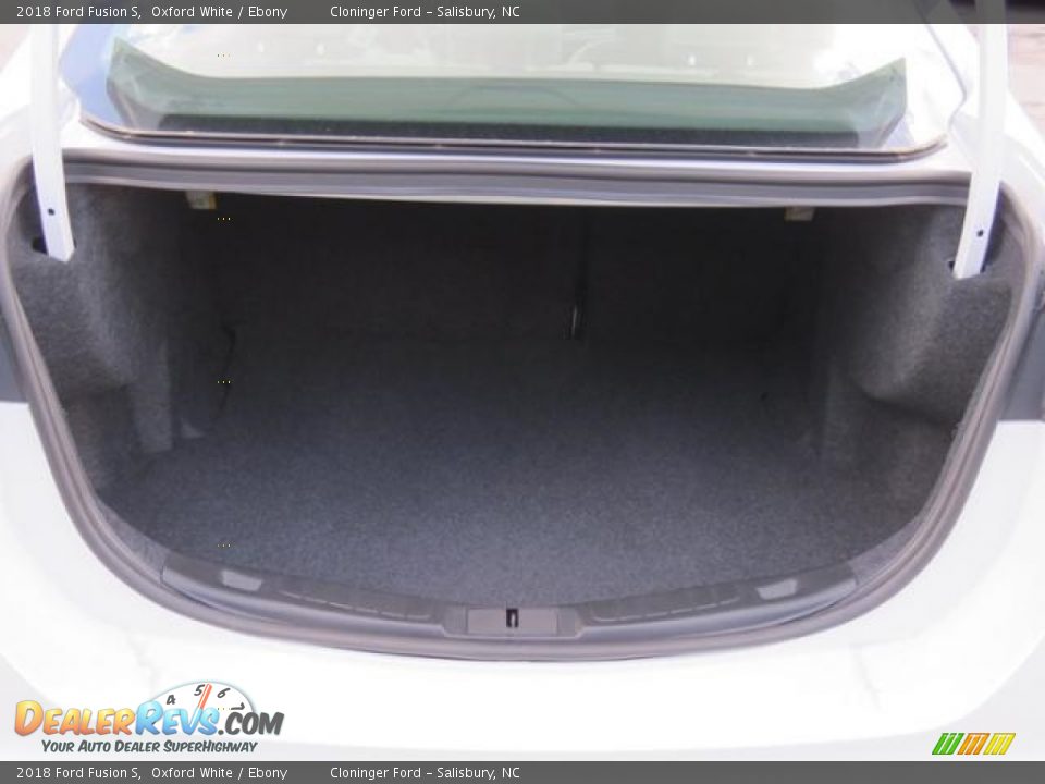 2018 Ford Fusion S Oxford White / Ebony Photo #21
