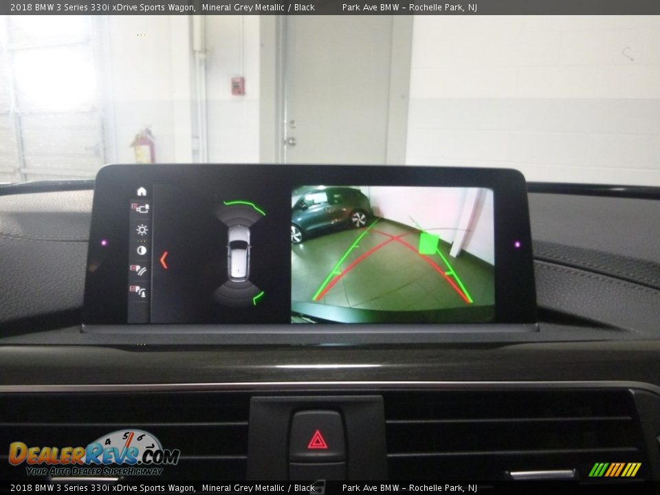 2018 BMW 3 Series 330i xDrive Sports Wagon Mineral Grey Metallic / Black Photo #25