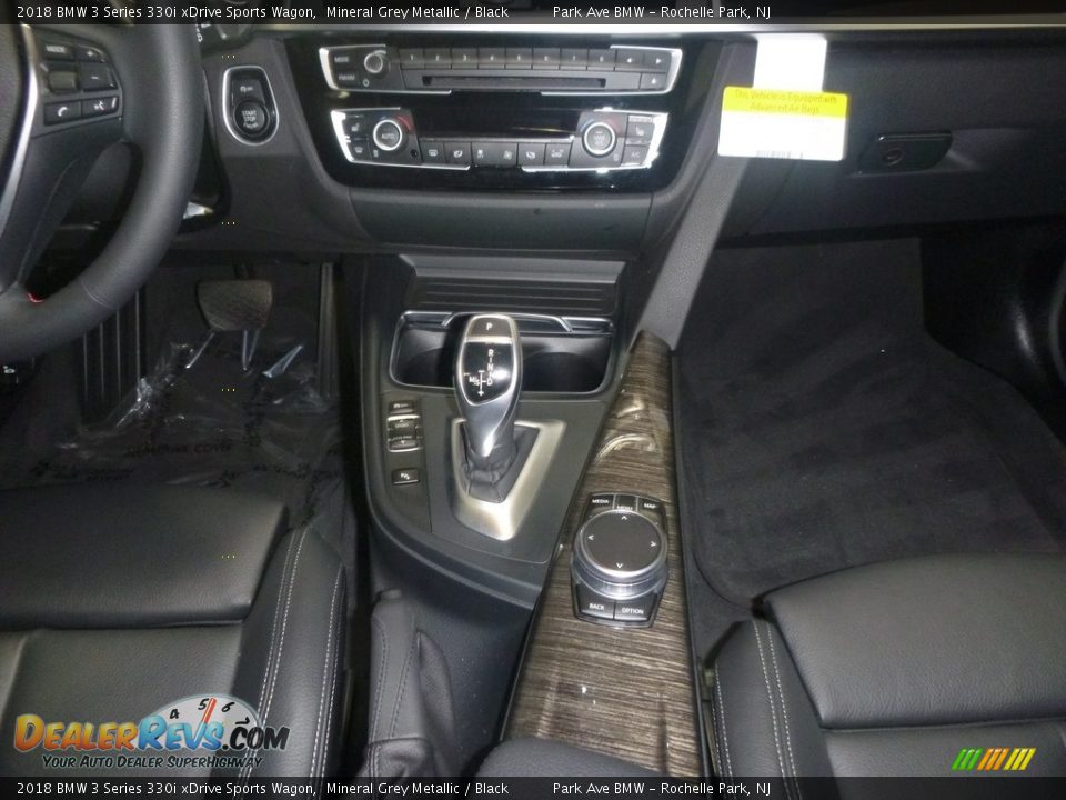 2018 BMW 3 Series 330i xDrive Sports Wagon Mineral Grey Metallic / Black Photo #26