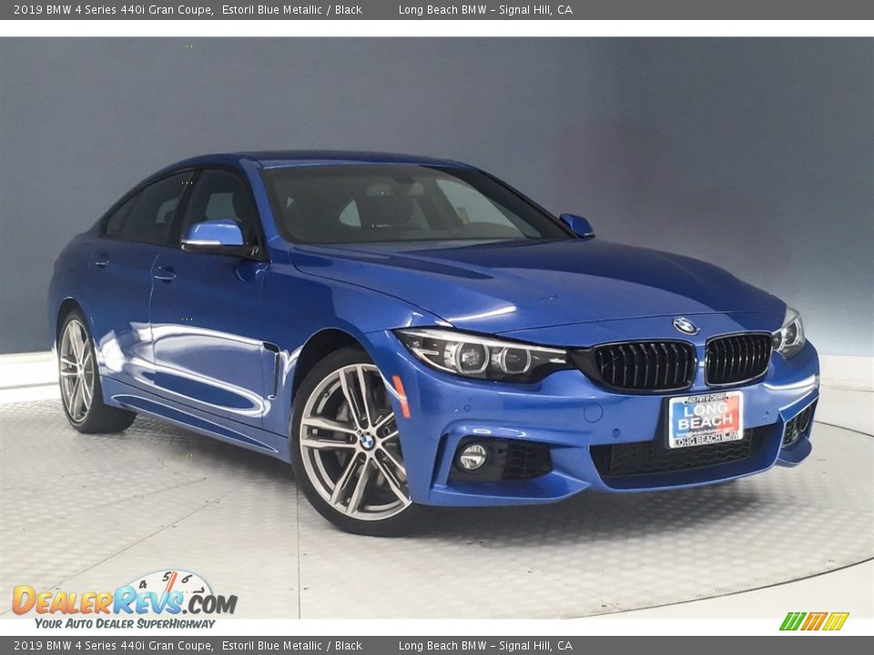 Front 3/4 View of 2019 BMW 4 Series 440i Gran Coupe Photo #12