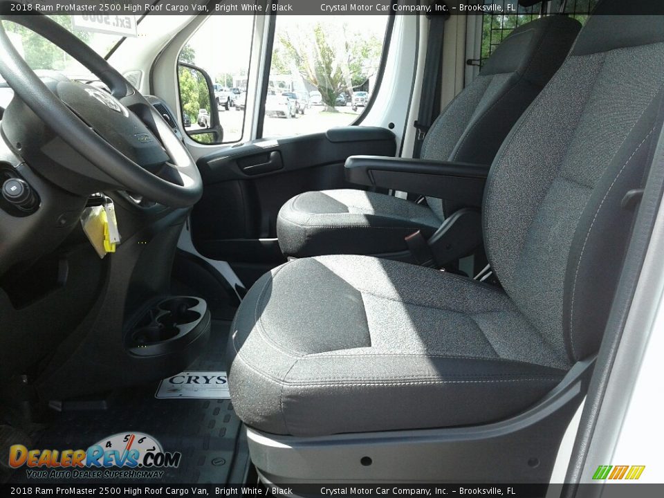 Front Seat of 2018 Ram ProMaster 2500 High Roof Cargo Van Photo #9