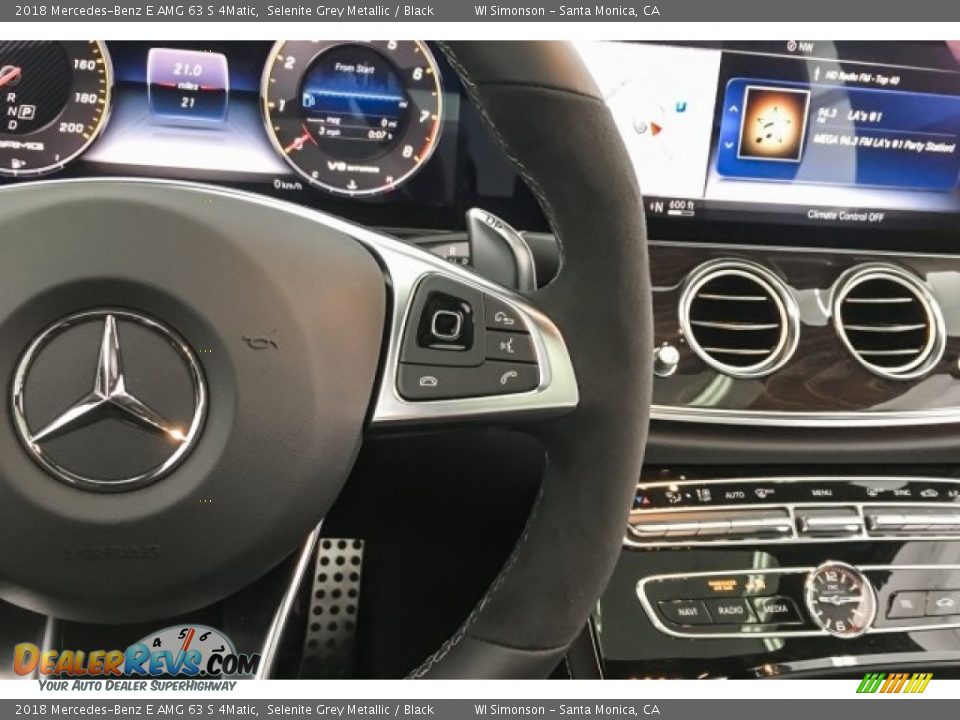 2018 Mercedes-Benz E AMG 63 S 4Matic Steering Wheel Photo #19
