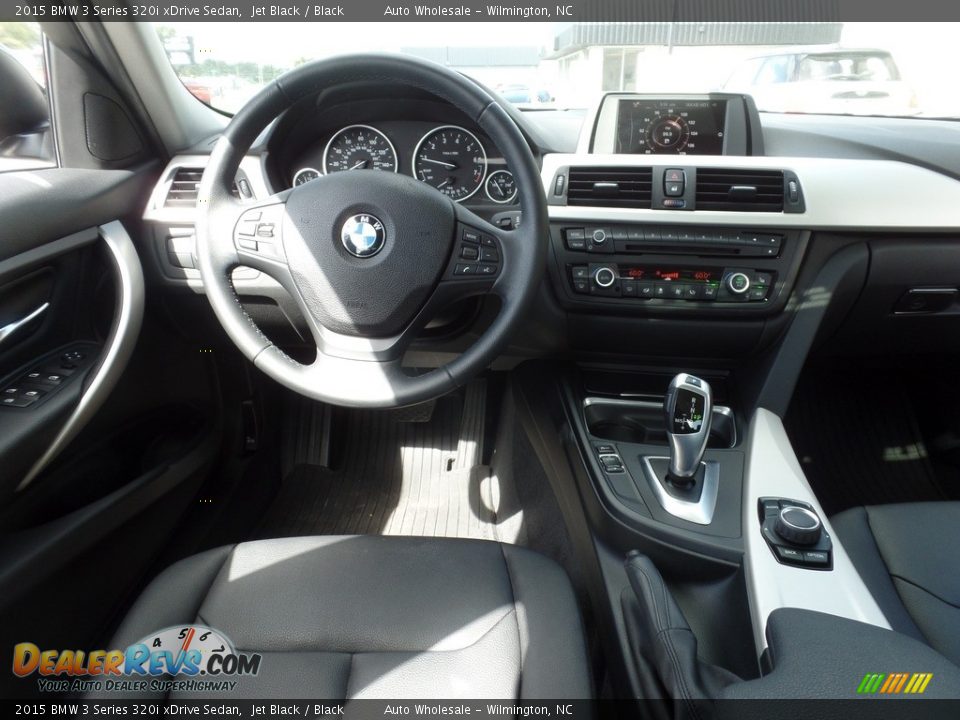 2015 BMW 3 Series 320i xDrive Sedan Jet Black / Black Photo #16