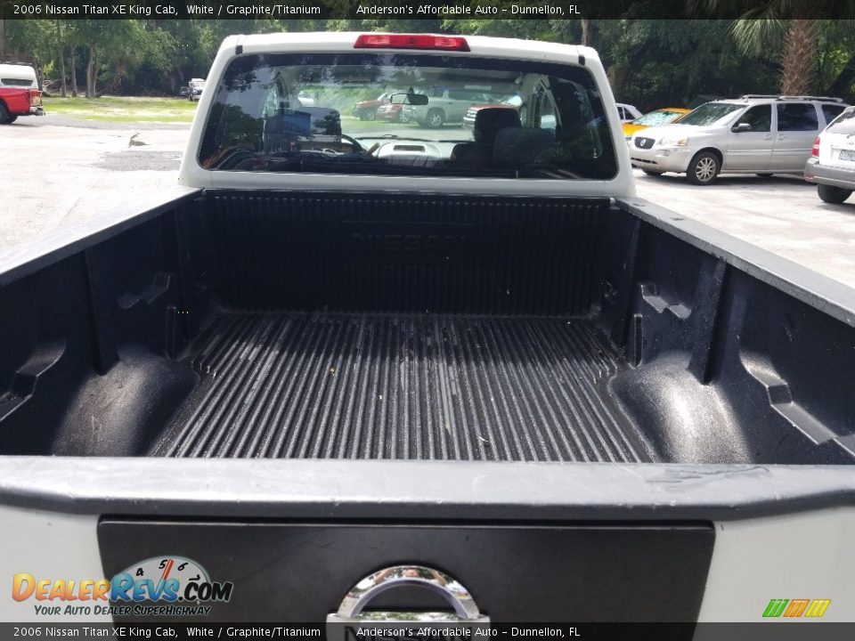 2006 Nissan Titan XE King Cab White / Graphite/Titanium Photo #14