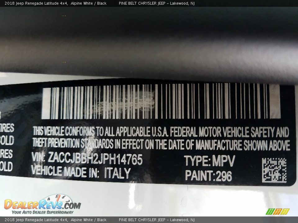 2018 Jeep Renegade Latitude 4x4 Alpine White / Black Photo #9