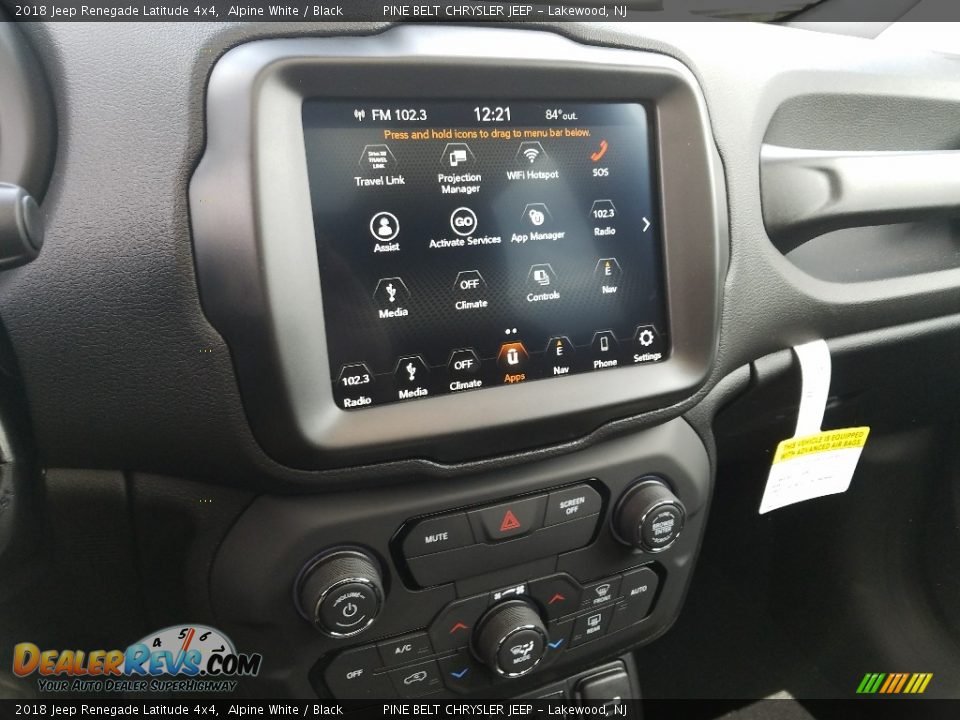 2018 Jeep Renegade Latitude 4x4 Alpine White / Black Photo #10