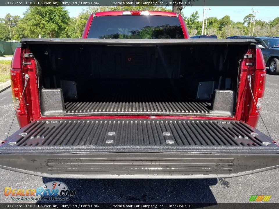2017 Ford F150 XLT SuperCab Ruby Red / Earth Gray Photo #19