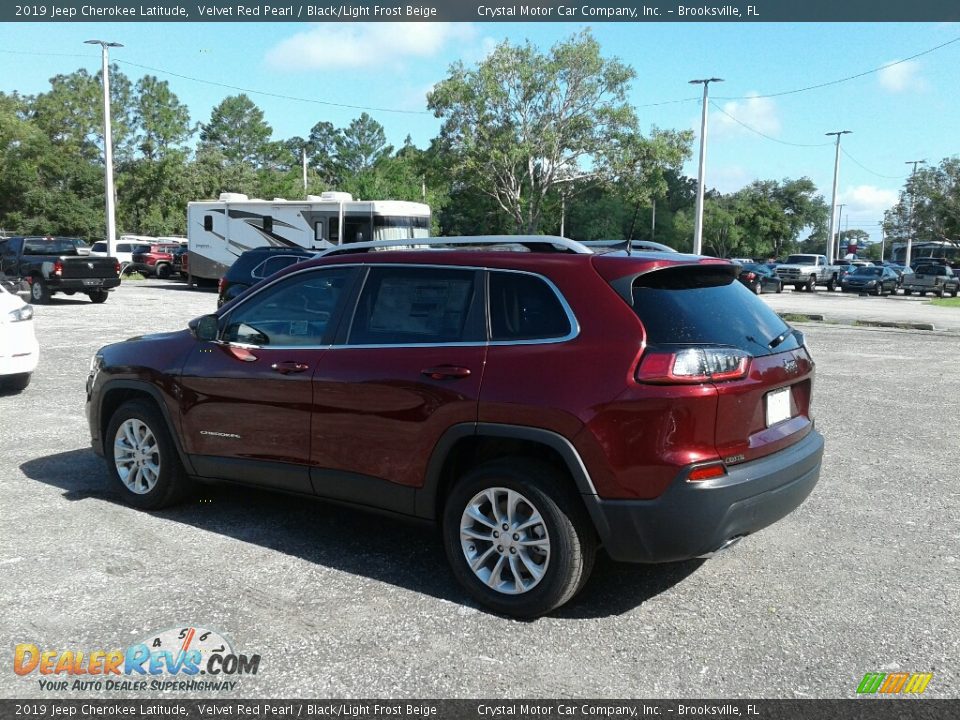 2019 Jeep Cherokee Latitude Velvet Red Pearl / Black/Light Frost Beige Photo #3