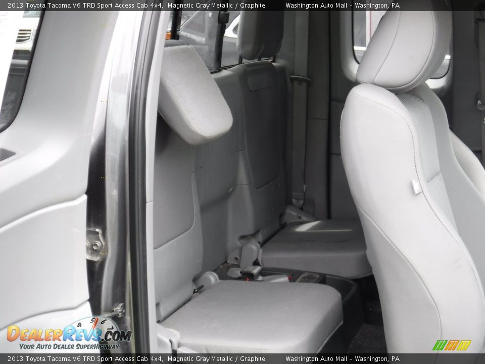 2013 Toyota Tacoma V6 TRD Sport Access Cab 4x4 Magnetic Gray Metallic / Graphite Photo #15