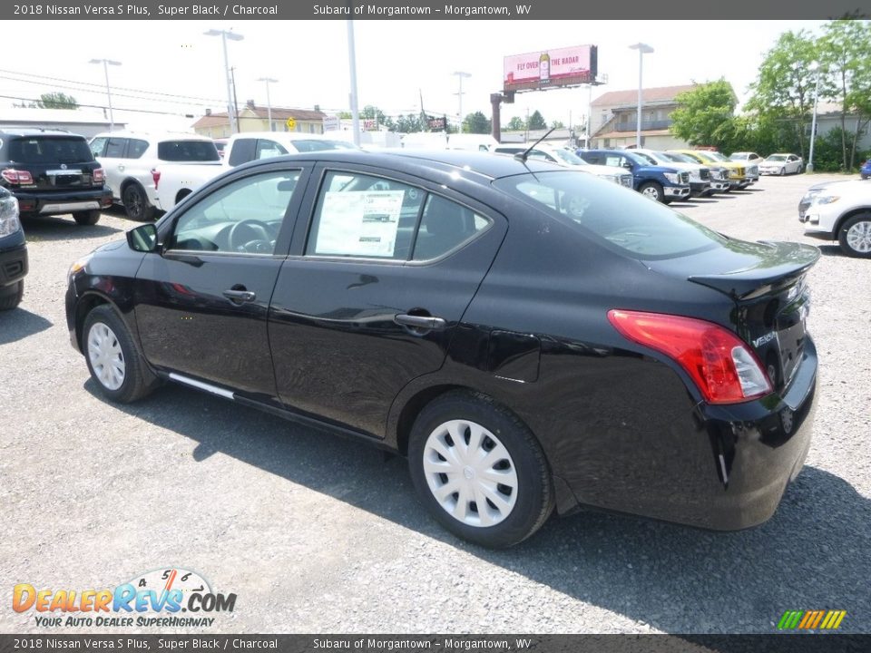 2018 Nissan Versa S Plus Super Black / Charcoal Photo #6