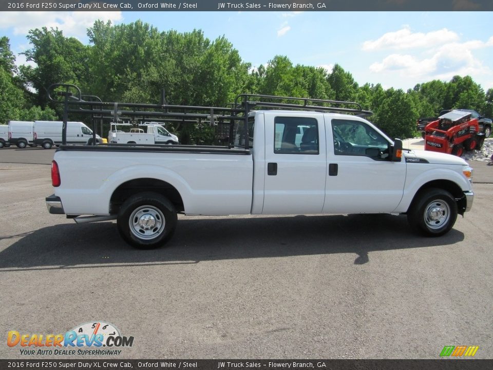 2016 Ford F250 Super Duty XL Crew Cab Oxford White / Steel Photo #6