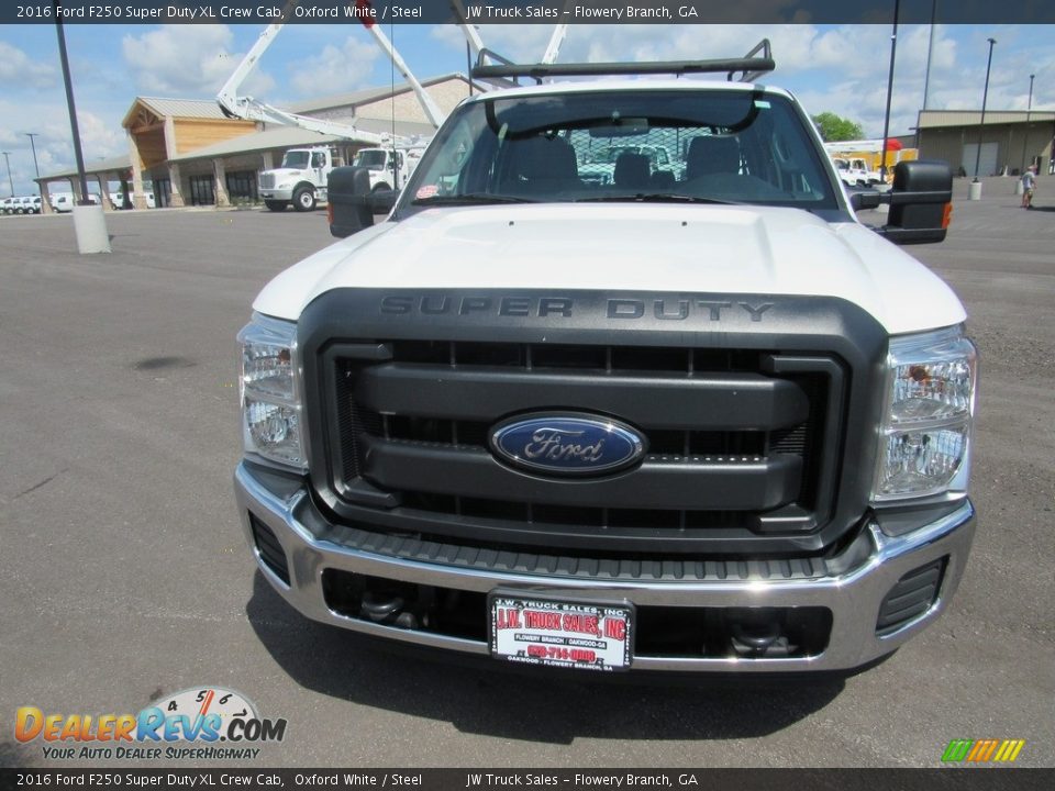 2016 Ford F250 Super Duty XL Crew Cab Oxford White / Steel Photo #8