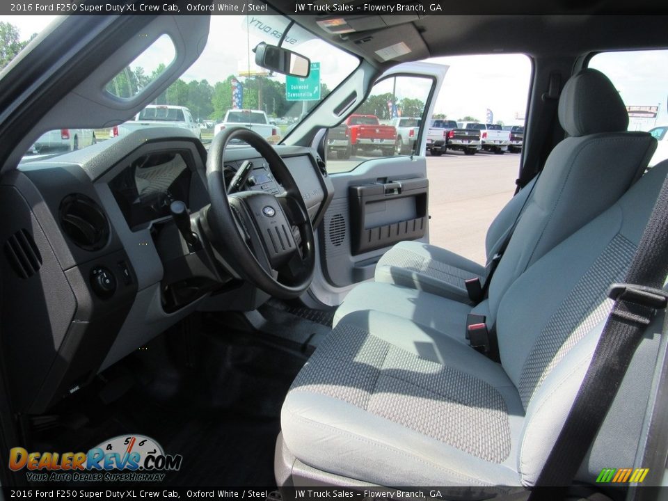 2016 Ford F250 Super Duty XL Crew Cab Oxford White / Steel Photo #16