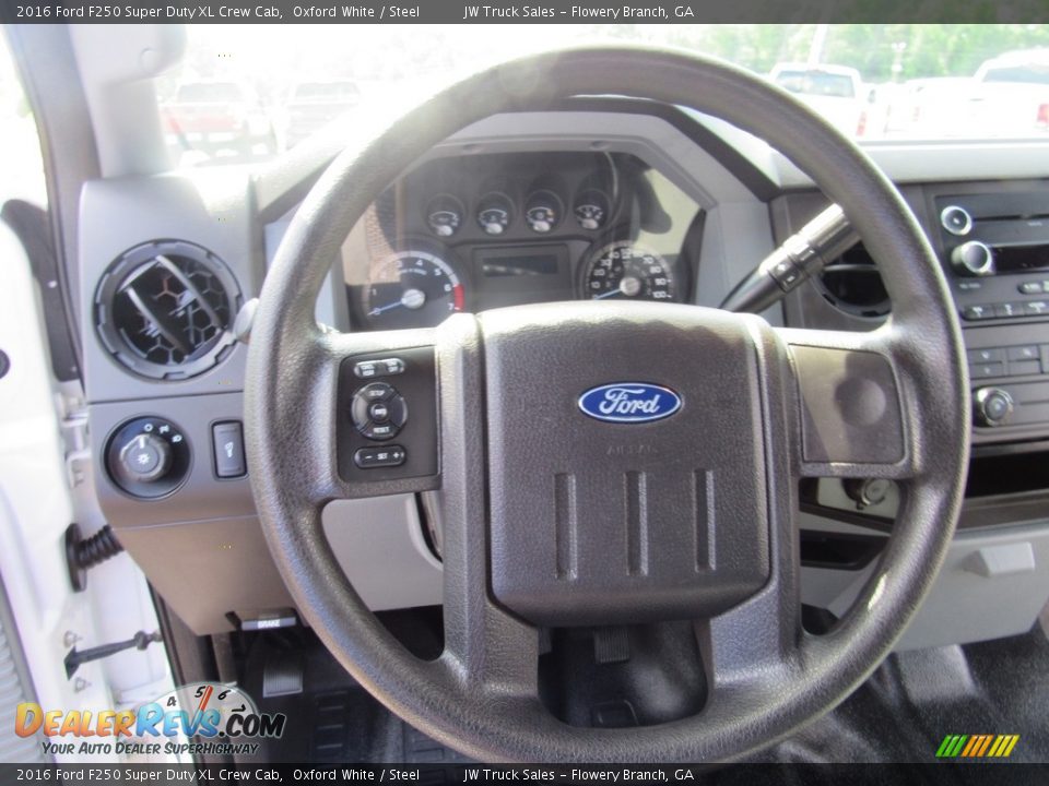 2016 Ford F250 Super Duty XL Crew Cab Oxford White / Steel Photo #19