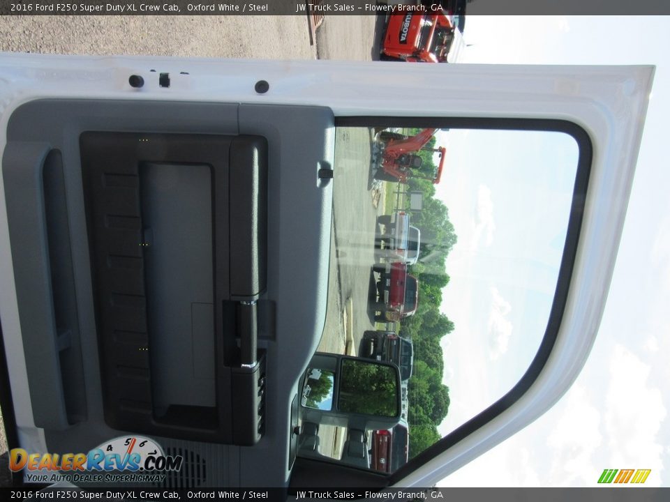 2016 Ford F250 Super Duty XL Crew Cab Oxford White / Steel Photo #22