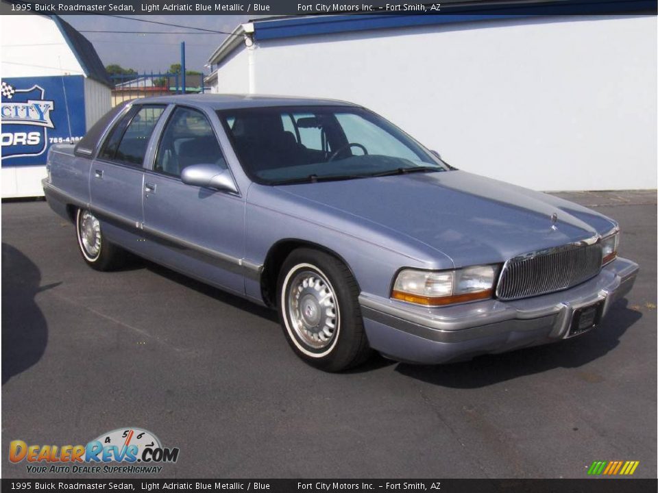 1995 Buick Roadmaster Sedan Light Adriatic Blue Metallic / Blue Photo #4
