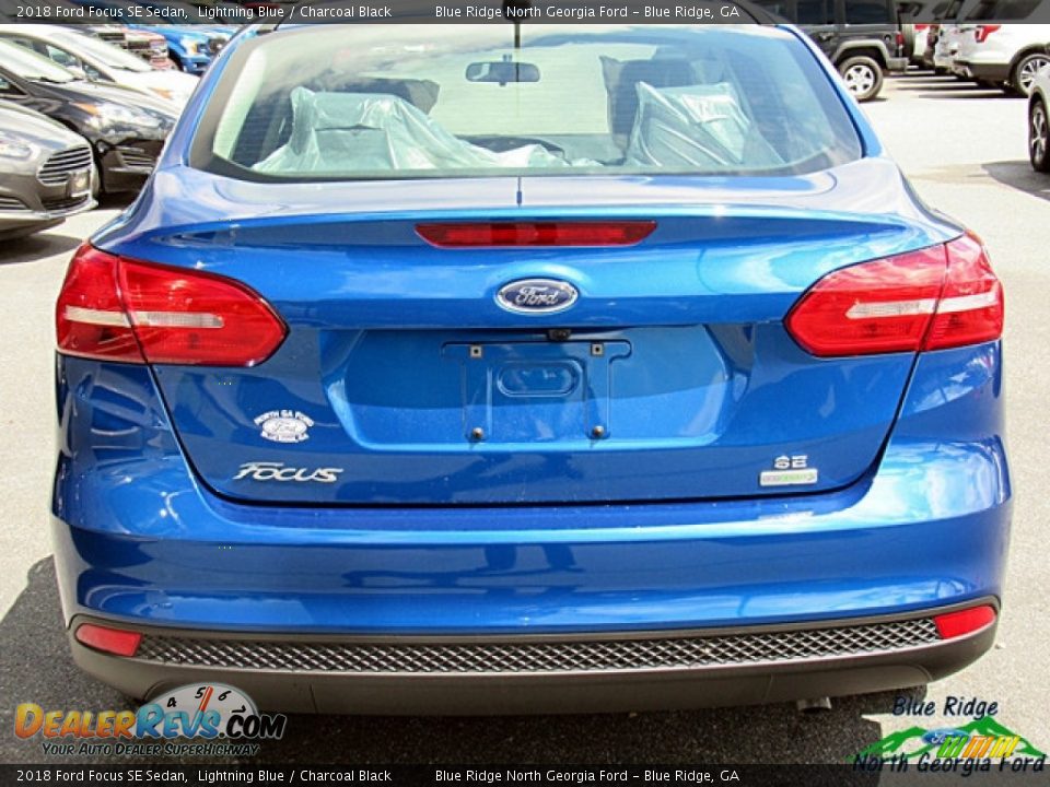 2018 Ford Focus SE Sedan Lightning Blue / Charcoal Black Photo #4