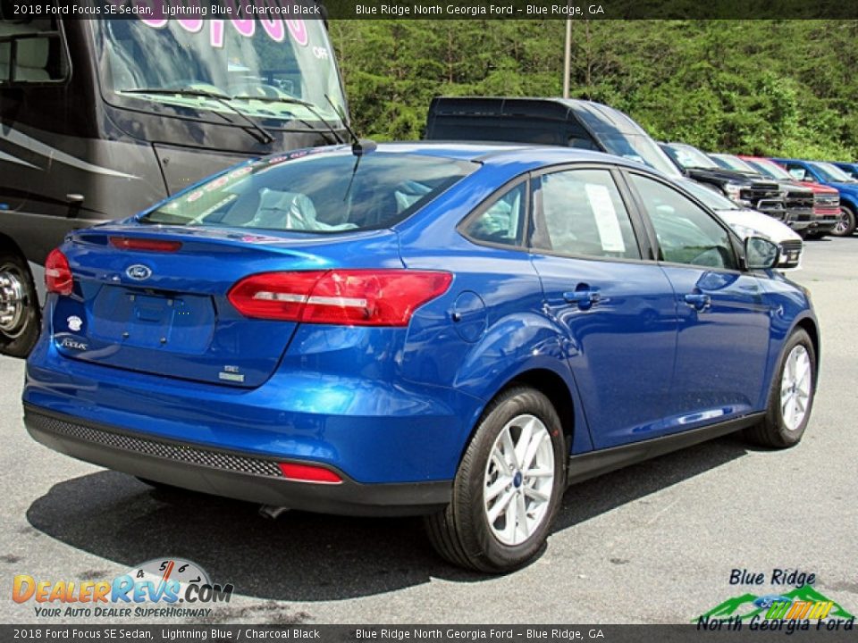 2018 Ford Focus SE Sedan Lightning Blue / Charcoal Black Photo #5