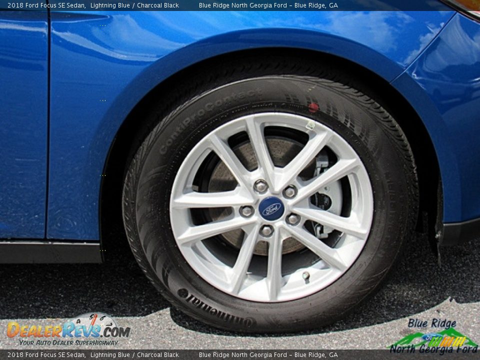 2018 Ford Focus SE Sedan Lightning Blue / Charcoal Black Photo #8