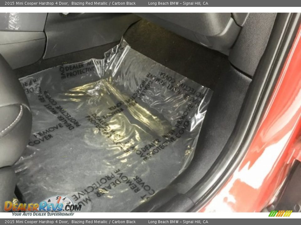 2015 Mini Cooper Hardtop 4 Door Blazing Red Metallic / Carbon Black Photo #24